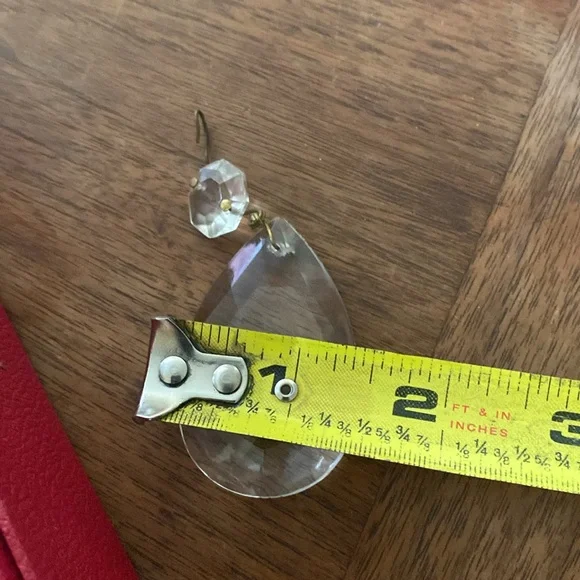 Vintage 22 Clear Crystal Teardrop Chandelier Crystals - Picture 5 of 5